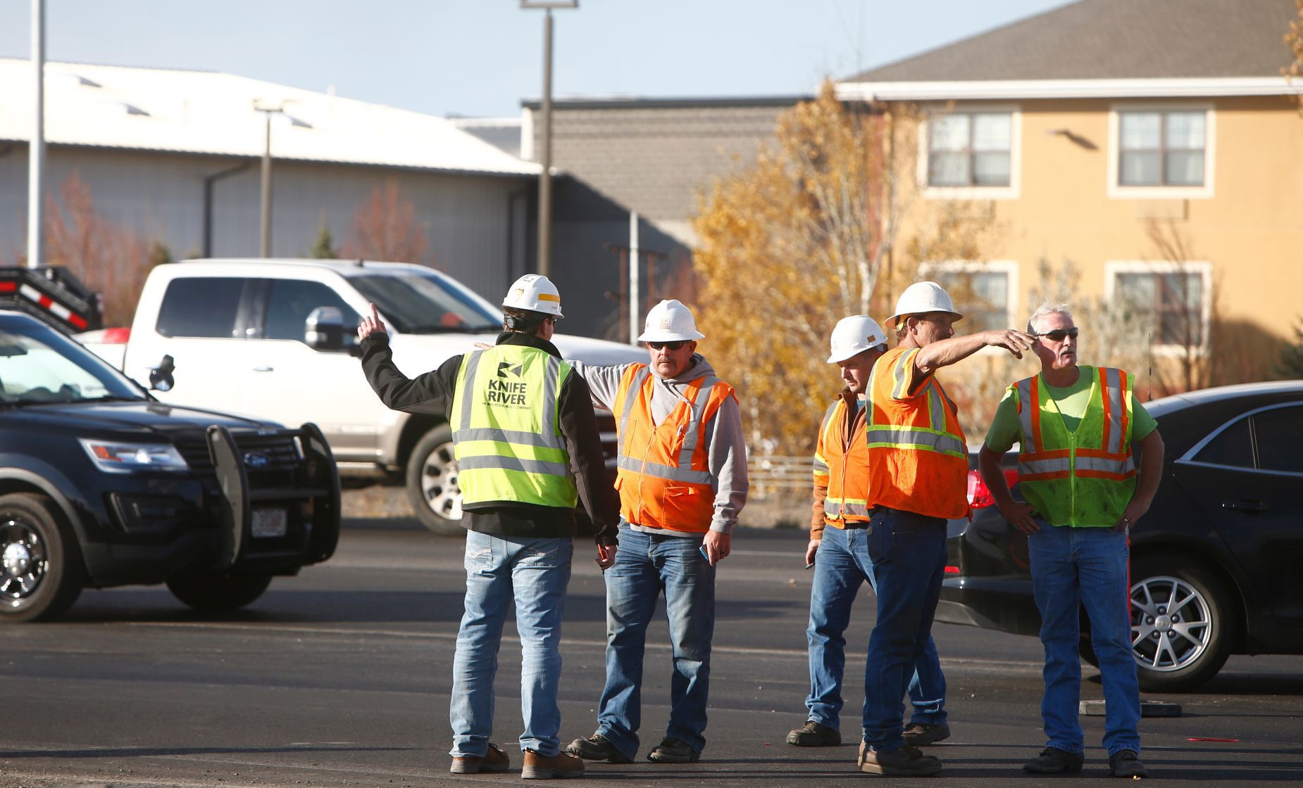 Truck hits, kills highway worker on I-90 South Billings exit